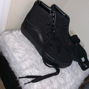 Black high top vans!